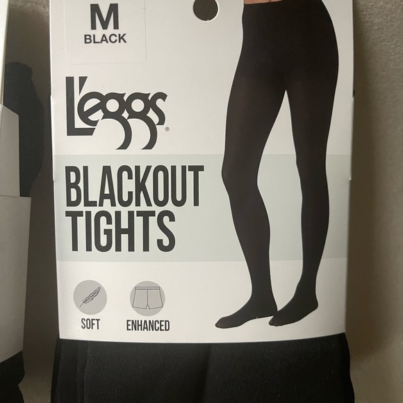 2 L'eggs Blackout Tights Medium and Large - Picture 4 of 5